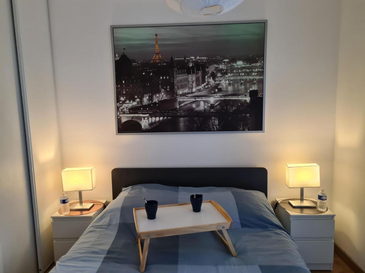 Appartement Avec Rez De Jardin A Disneyland Montevrain Bagian luar foto