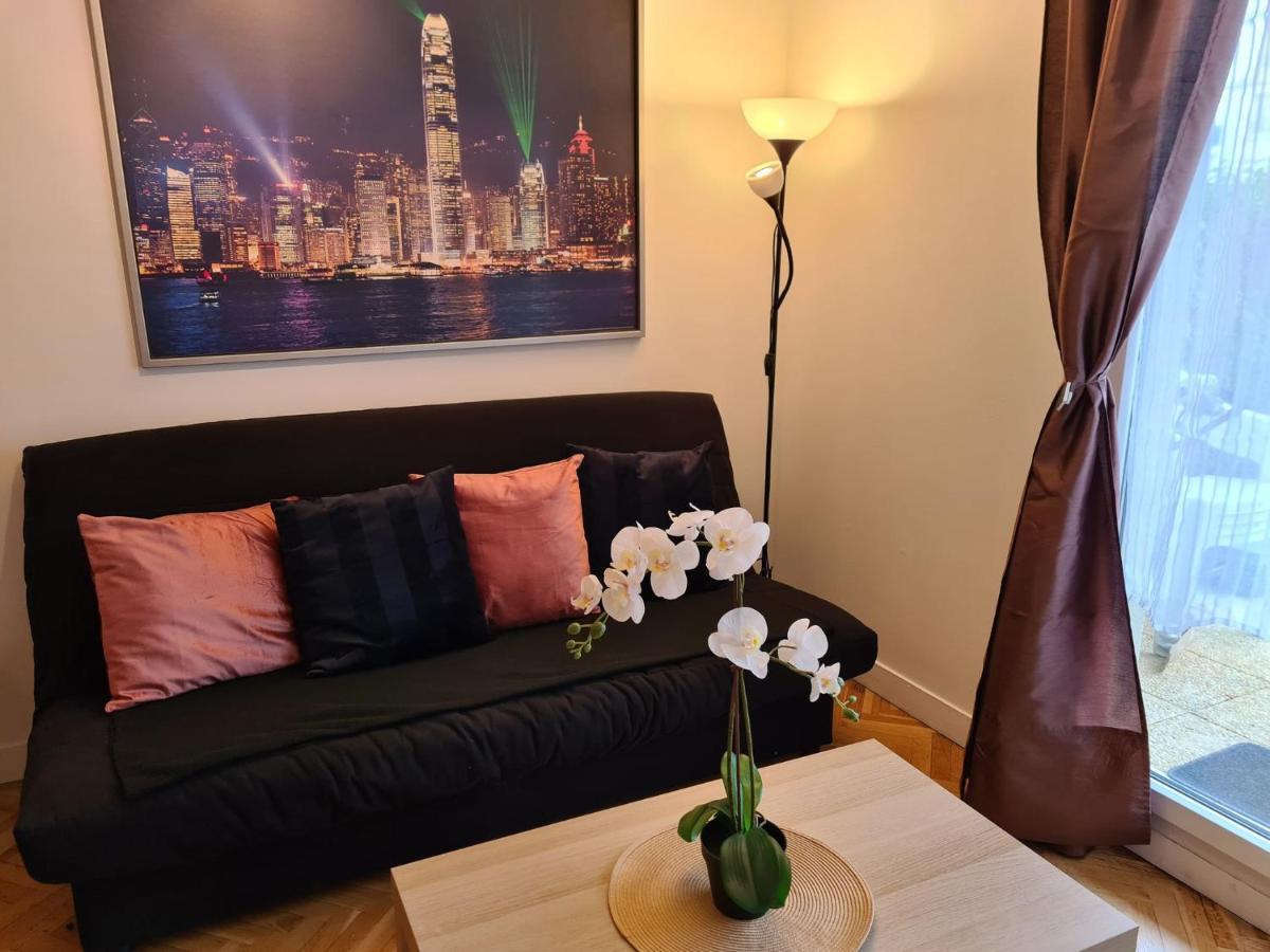 Appartement Avec Rez De Jardin A Disneyland Montevrain Bagian luar foto