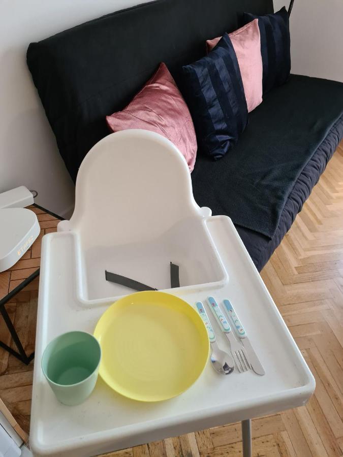 Appartement Avec Rez De Jardin A Disneyland Montevrain Bagian luar foto