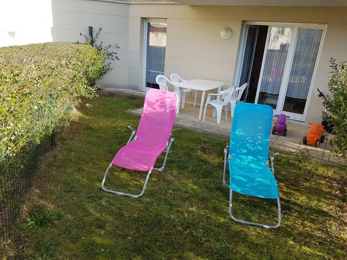Appartement Avec Rez De Jardin A Disneyland Montevrain Bagian luar foto